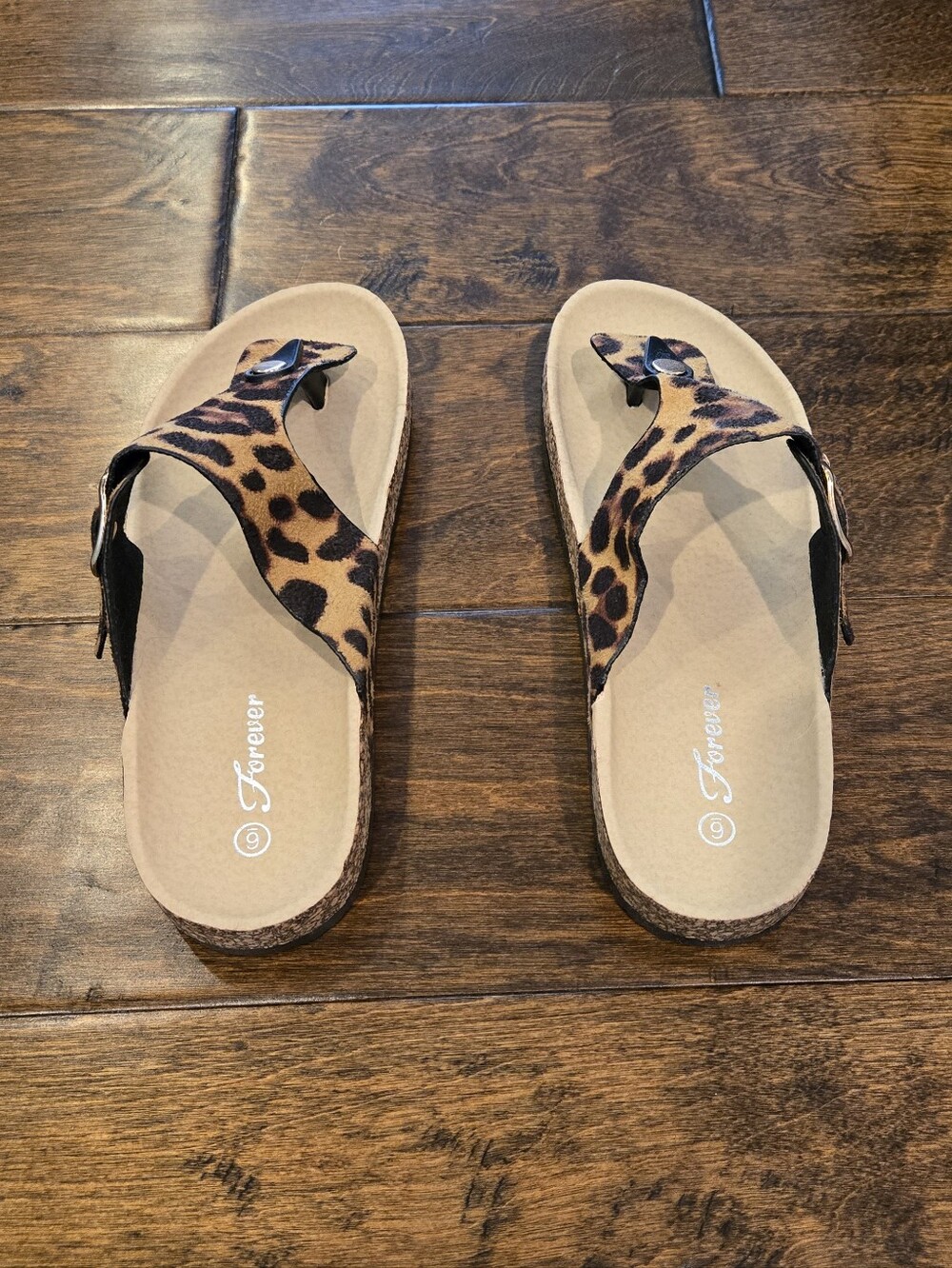 NWT Forever Sandals Size 6 Leopard Print - Picture 3 of 7